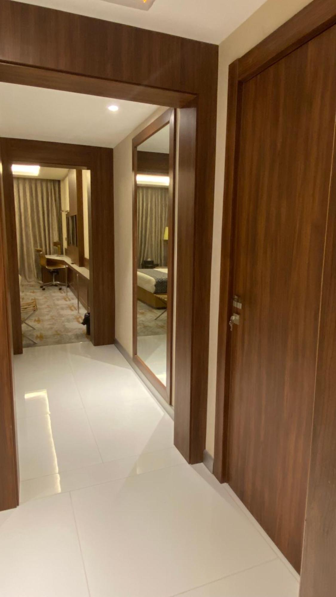 Royal Vista Hotel Ібрі Екстер'єр фото
