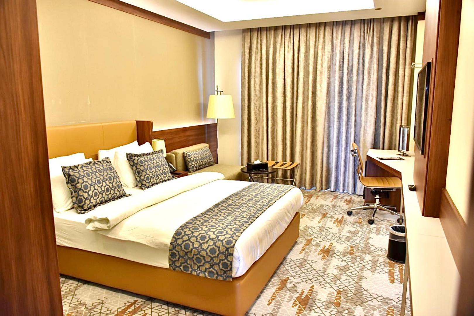 Royal Vista Hotel Ібрі Екстер'єр фото