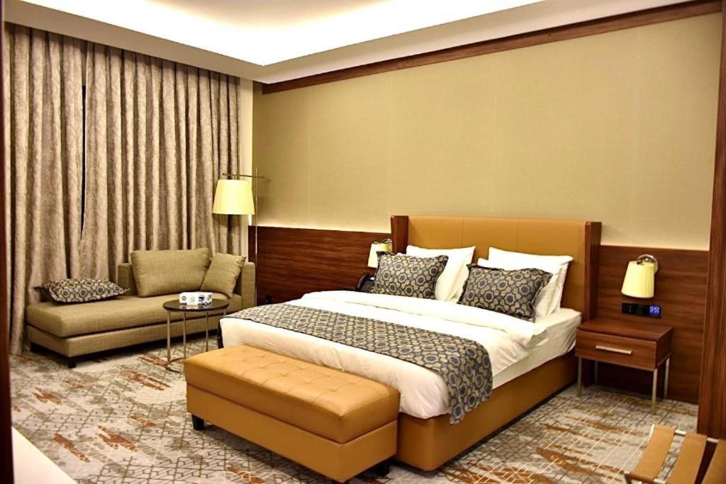 Royal Vista Hotel Ібрі Екстер'єр фото