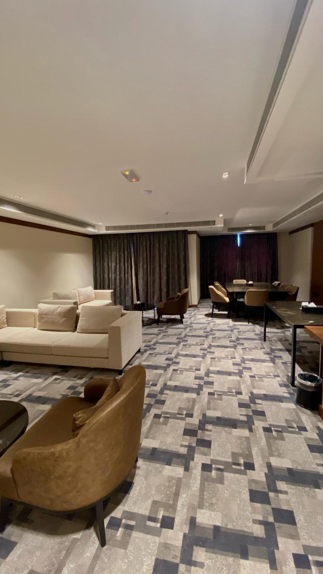 Royal Vista Hotel Ібрі Екстер'єр фото